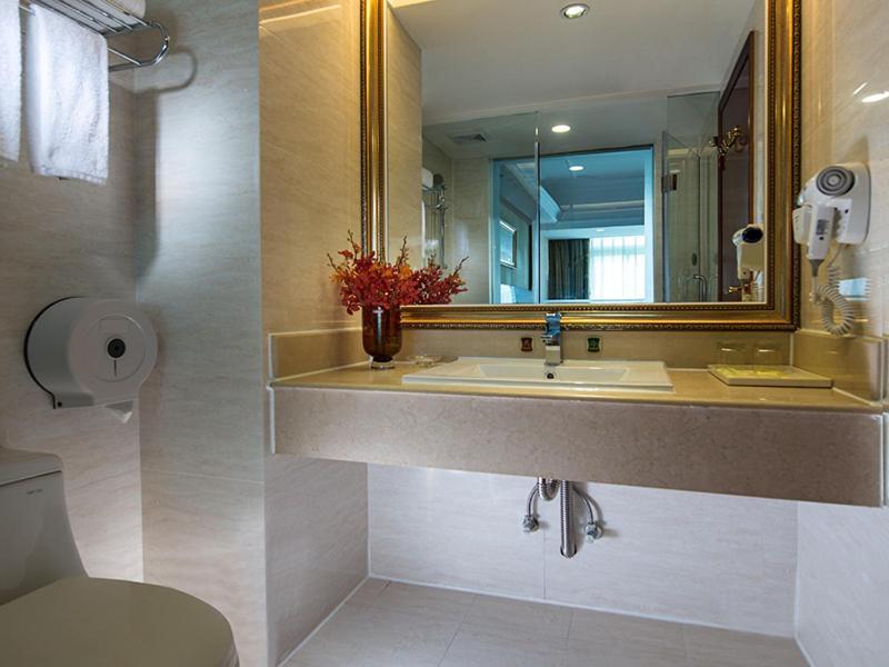 Vienna Hotel Shenzhen Futian Bagua Road Kültér fotó