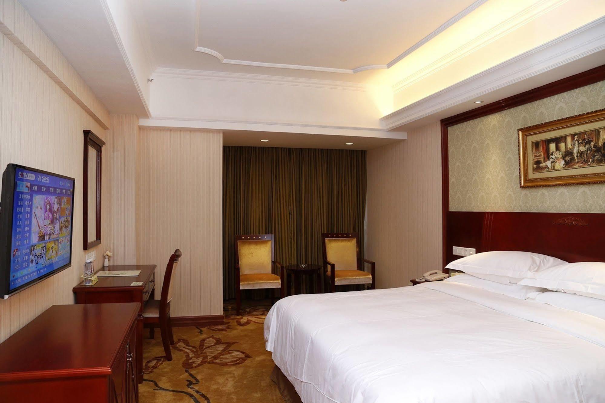 Vienna Hotel Shenzhen Futian Bagua Road Kültér fotó