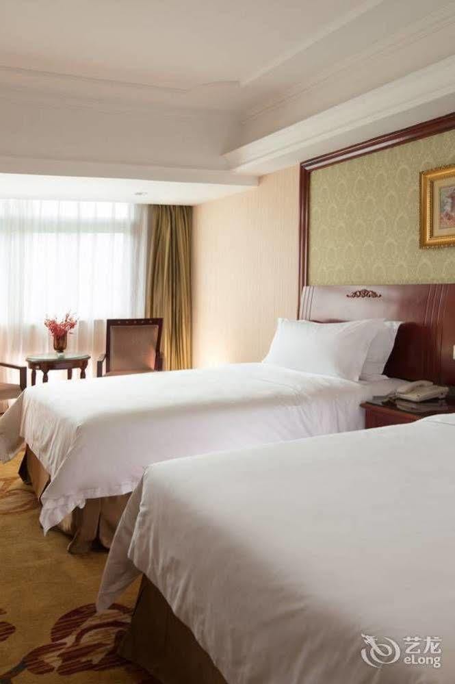 Vienna Hotel Shenzhen Futian Bagua Road Kültér fotó